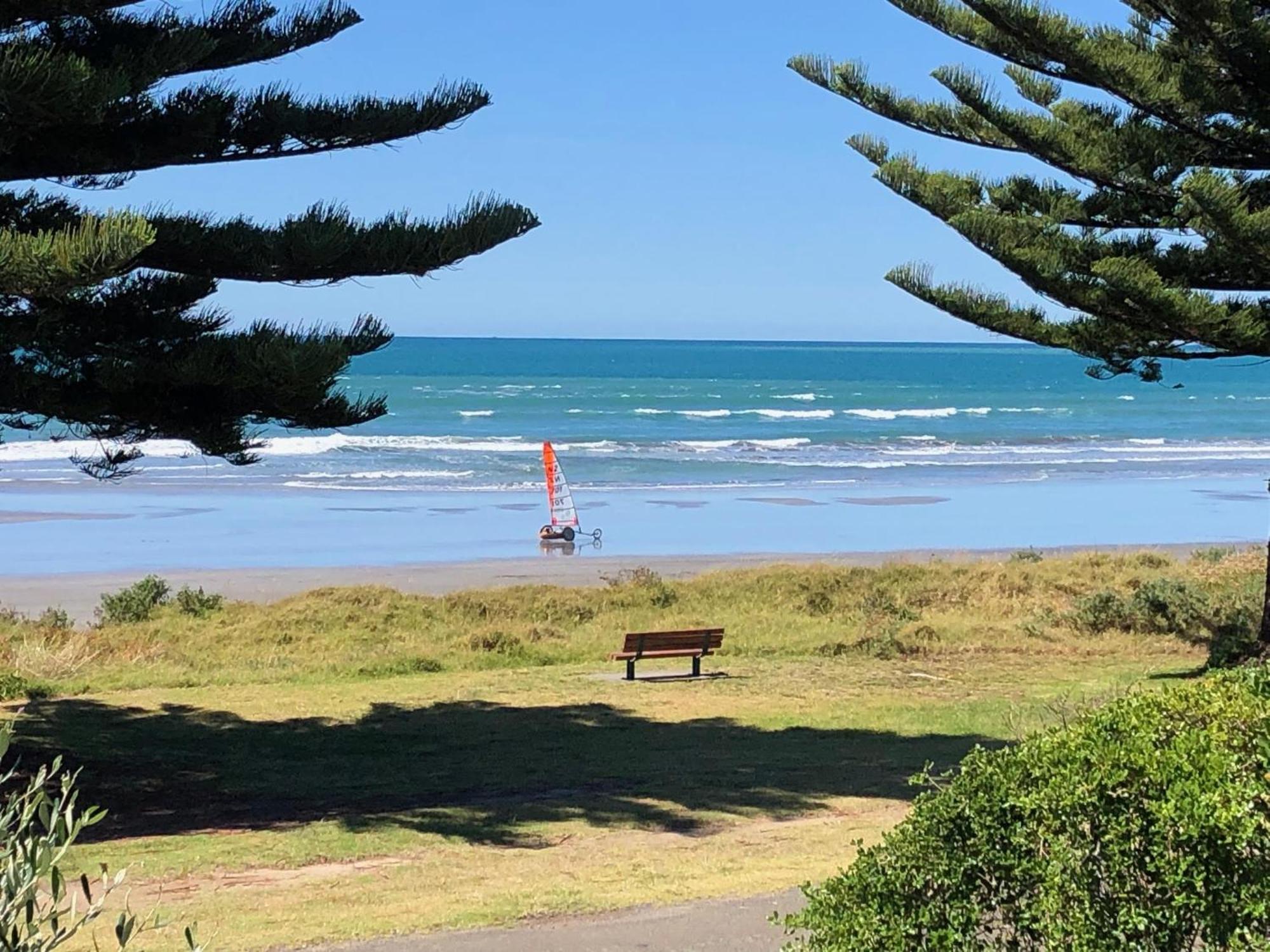Ohope Beach Front Apartment מראה חיצוני תמונה